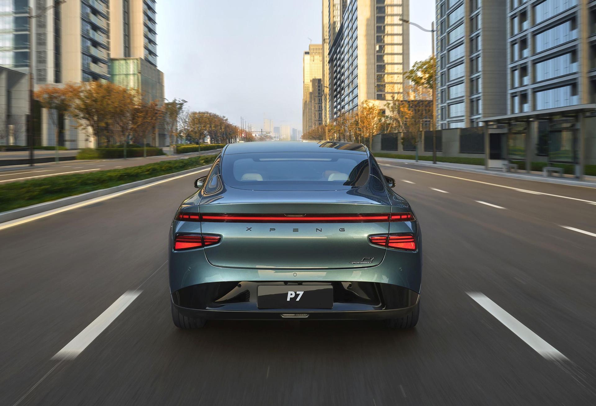 XiaoPeng P7 - Image 2