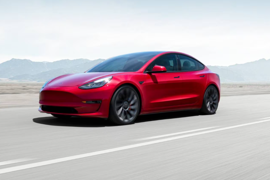Tesla Model 3 - Image 2